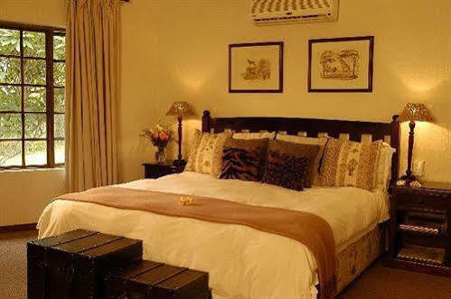 Jatinga Country Lodge Уайт-Ривер Экстерьер фото